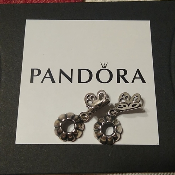 Pandora Butterfly Dangles "Friends Forever" 2 part Charm. 790531 - Picture 2 of 5